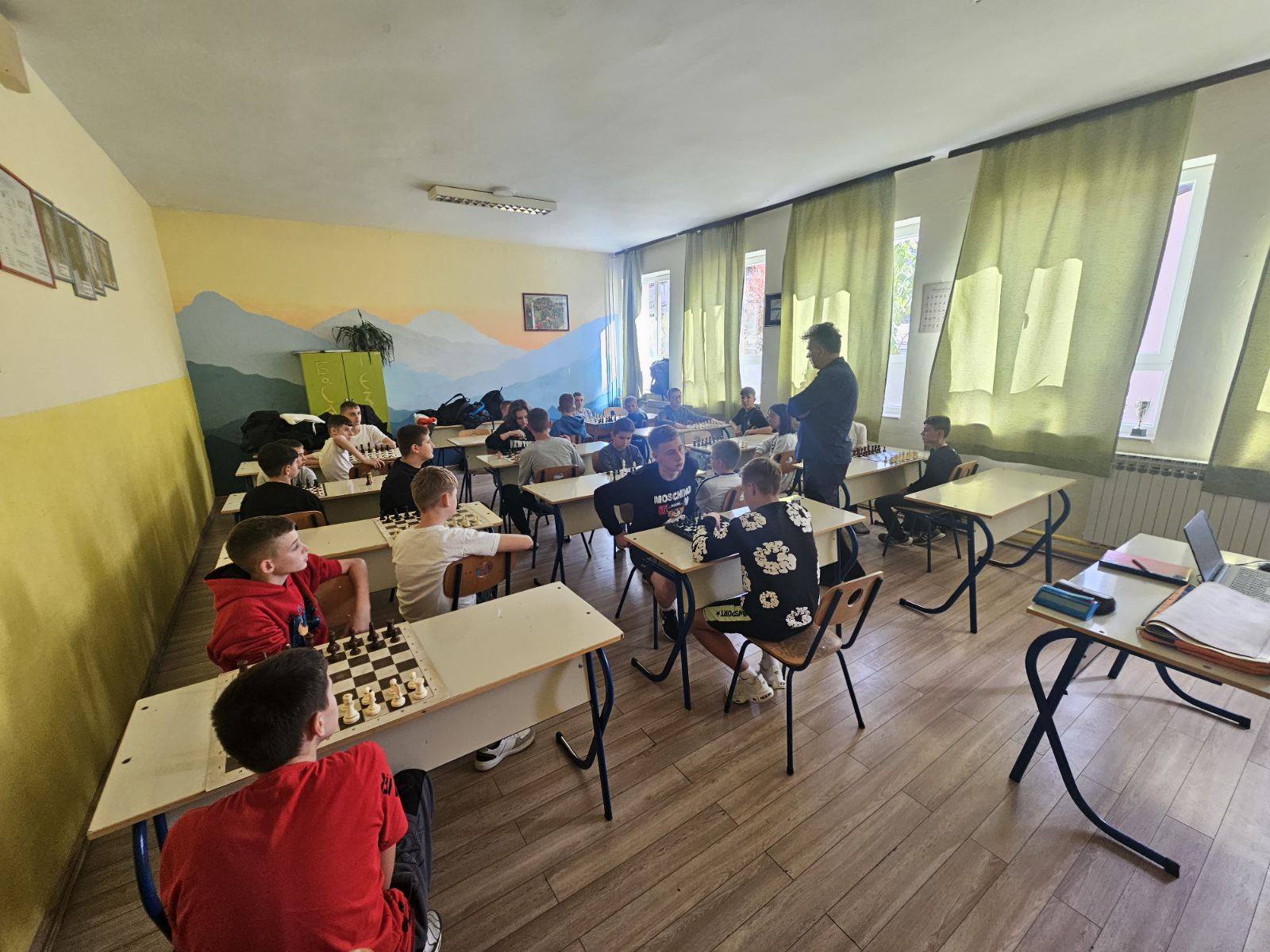 U sklopu projekta “Škola šaha – šah u škole” održano je Pojedinačno prvenstvo JU OŠ „Aleksa Šantić“ Zenica