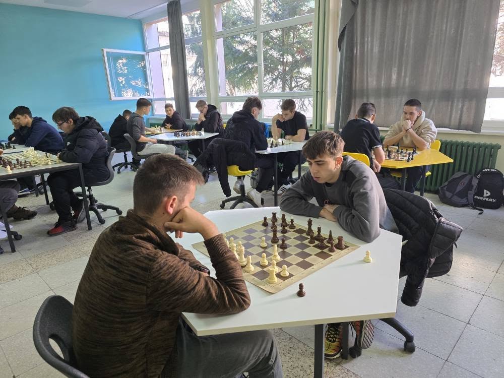 ŠK “Čelik” Zenica održao prvenstvo Tehničke škole i Mješovite srednje škole “Mladost” u šahu